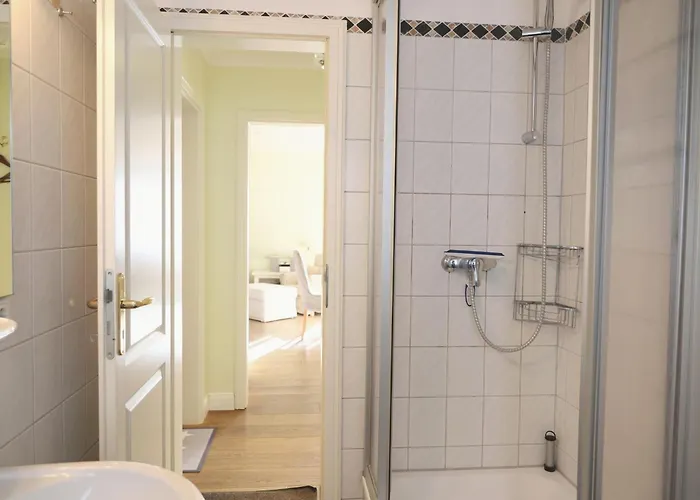 Kampstrasse 9, W9, Gb3 *